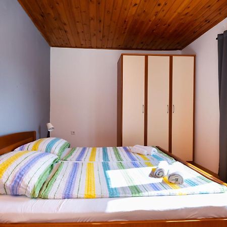 Apartments Anica F Lopar Zewnętrze zdjęcie