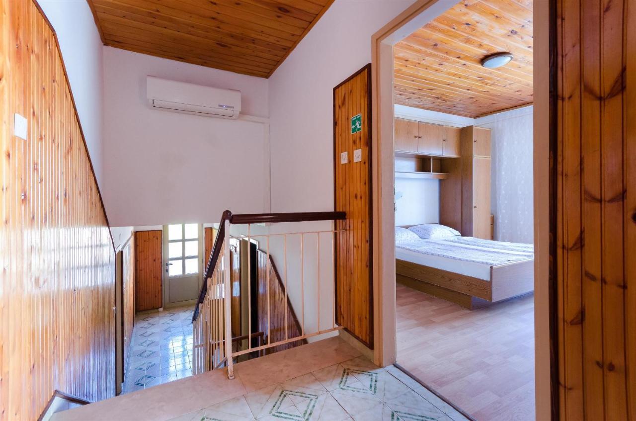 Apartments Anica F Lopar Zewnętrze zdjęcie
