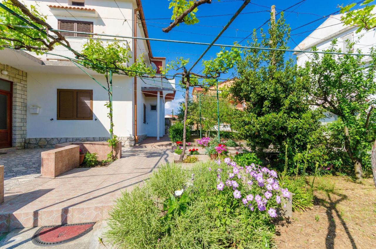 Apartments Anica F Lopar Zewnętrze zdjęcie